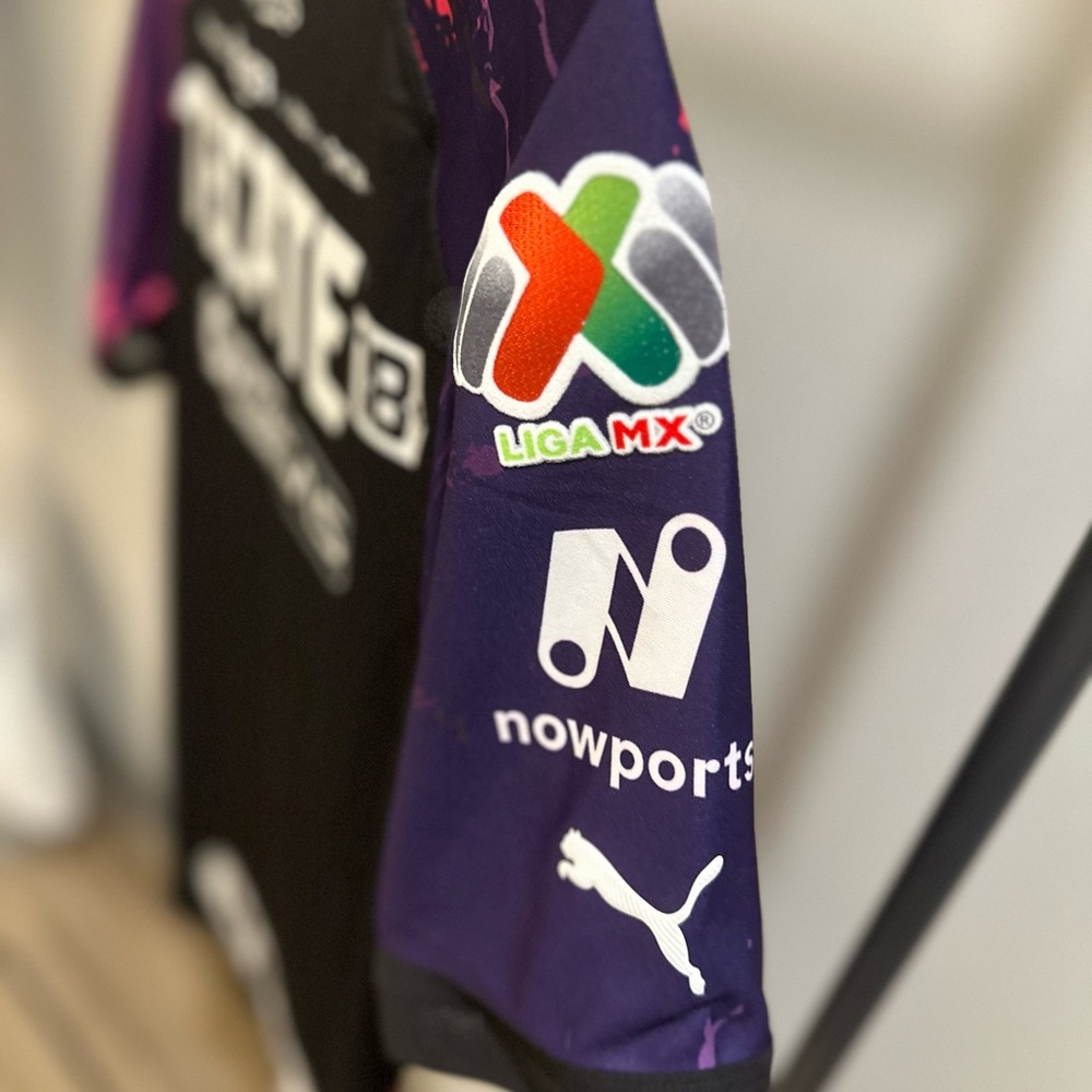 Sold - Picture 6 of 7